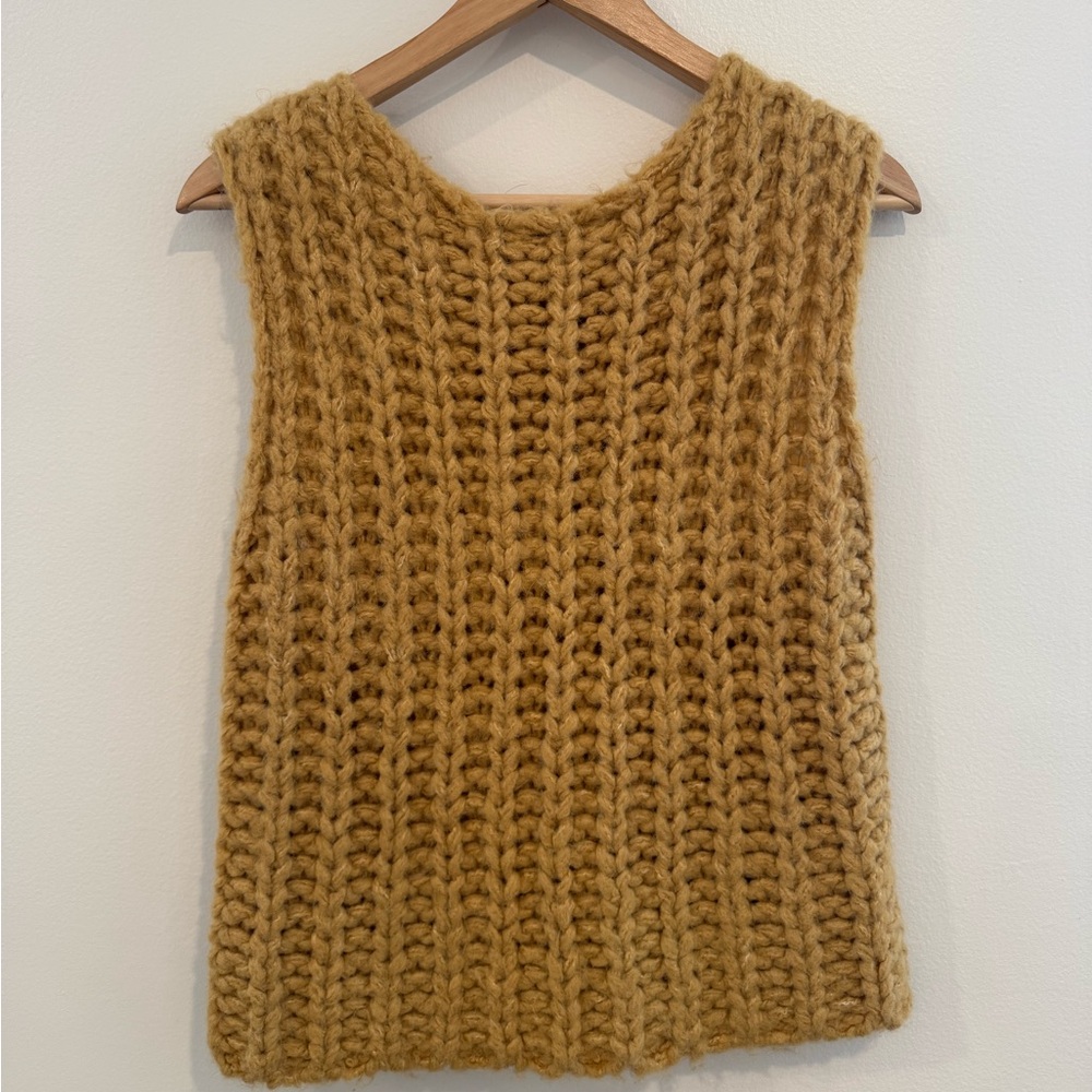 Chunky Zara Sweater Vest